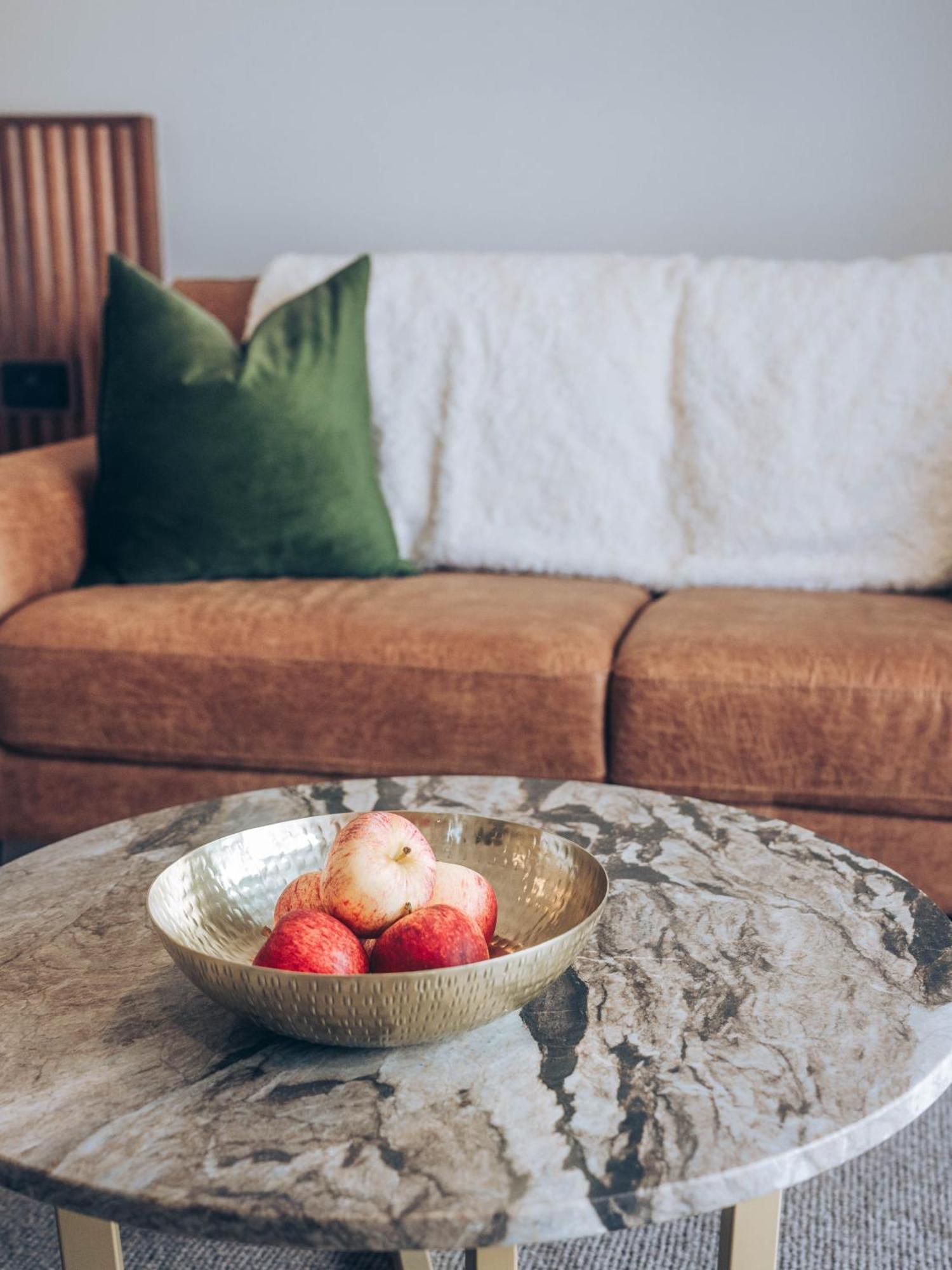 Risby Cove Boutique Hotel Strahan Ngoại thất bức ảnh